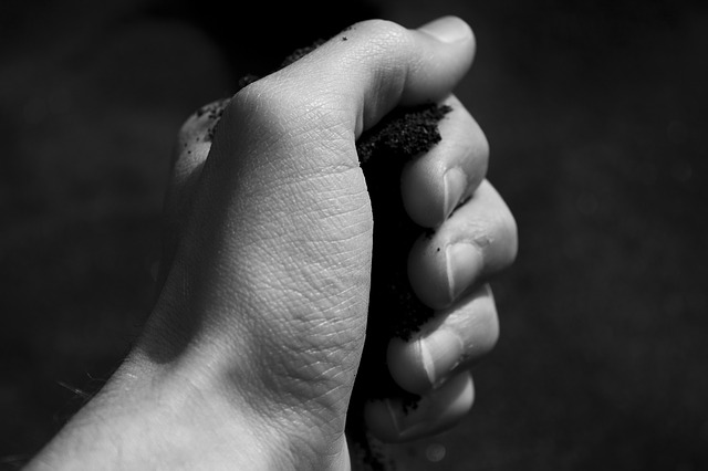 Harm of high blood pressure may depend on your hand grip Harm of high blood pressure may depend on your hand grip