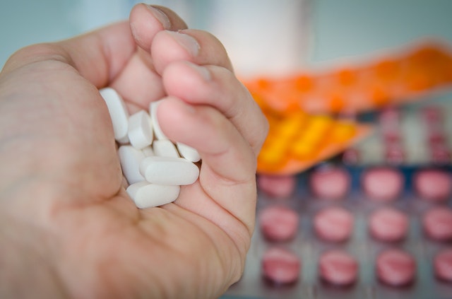 Common painkillers linked to obesity and sleep disorders