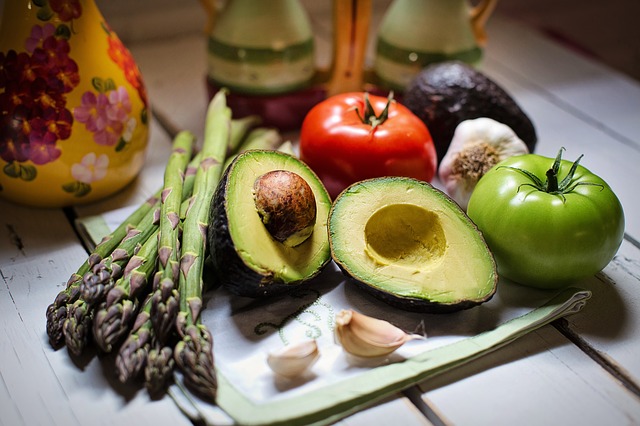 How diet could influence spread of breast cancer