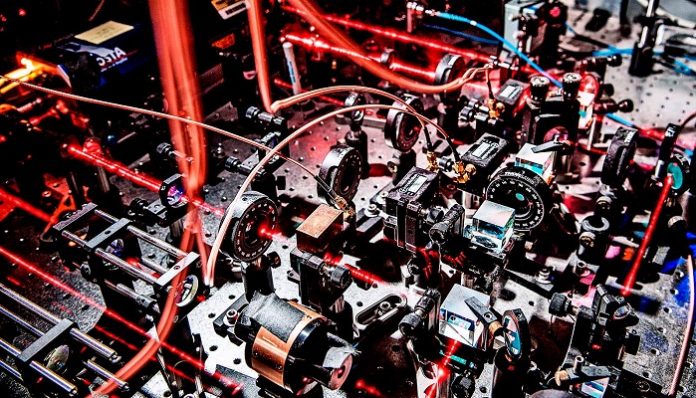 ‘Mini quantum collider’ may lead to better spintronics