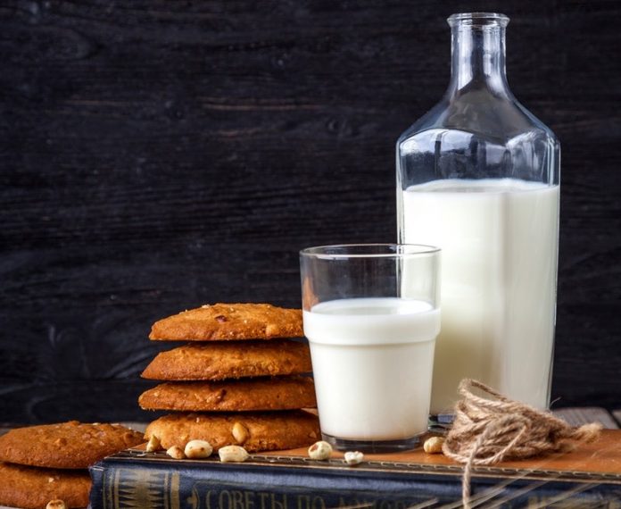 Eating protein 3 times a day may help you grow muscle faster Eating protein 3 times a day may help you grow muscle faster