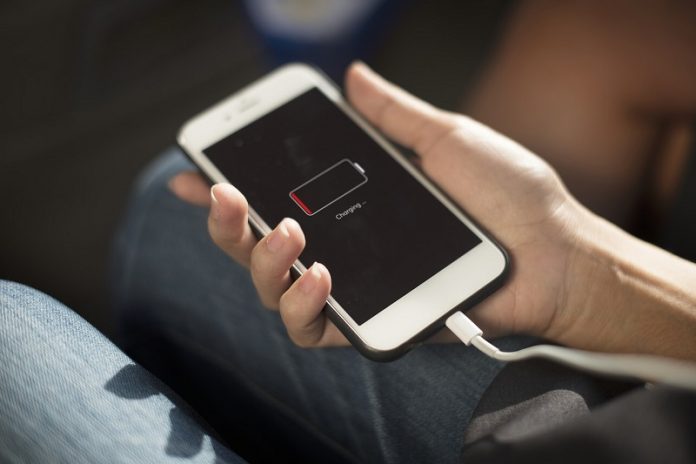 How you charge your smartphone could affect its battery life