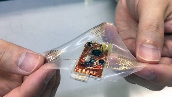 Scientists create wireless wearable health monitor with stretchable electronics