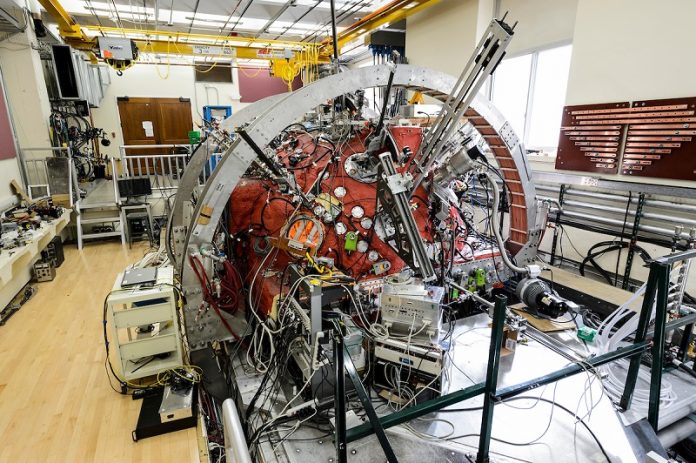 Scientists recreate the sun's solar wind and plasma 'burps' on Earth
