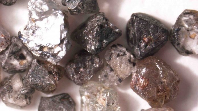 Super-deep diamonds reveal Earth’s ancient past