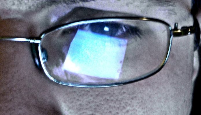 Blue-light glasses could improve your sleep and work