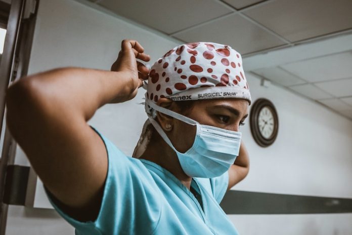People who have died of COVID-19 have these 3 common symptoms
