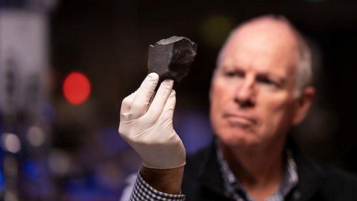 Australia-bound asteroid sample may reveal life’s origins