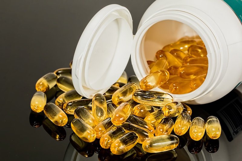 Fish oil supplements don't raise bad cholesterol, study finds