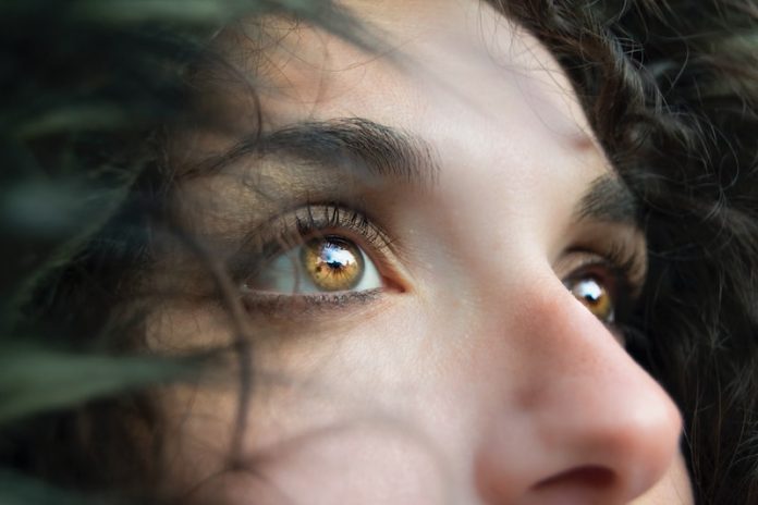 This common vitamin may protect against blinding eye disease