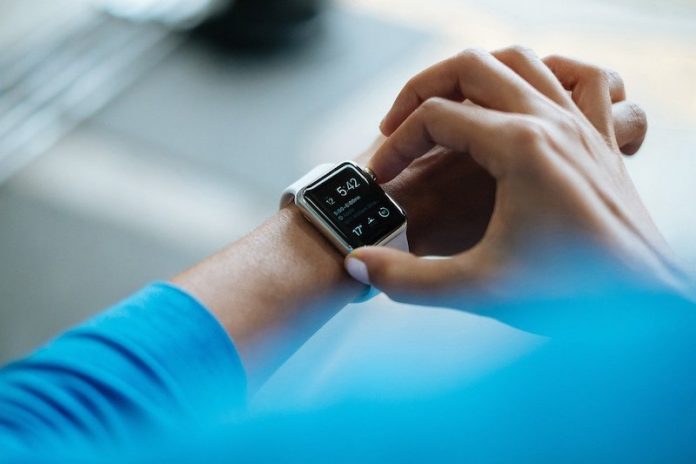 Your wearable devices can detect COVID-19 symptoms and predict diagnosis