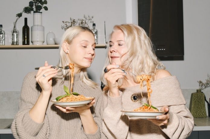 These unhealthy eating habits may increase your risk of dangerous kidney disease