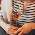Moderate alcohol drinking linked to lower risk of heart attack, this study finds