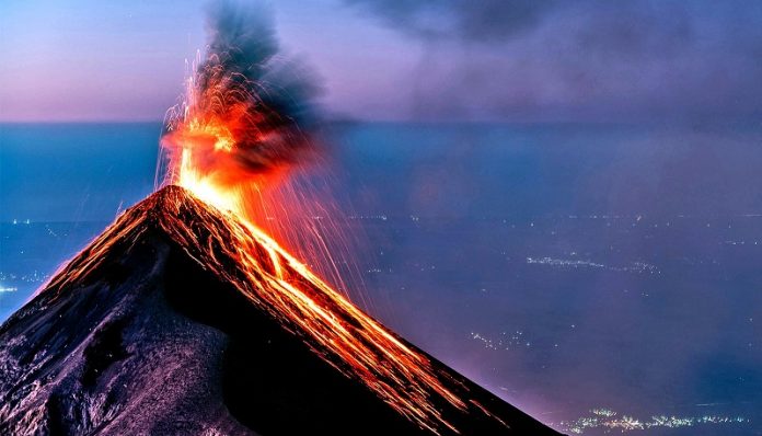 Ancient volcanoes may have spurred first ‘whiffs’ of oxygen in Earth’s atmosphere
