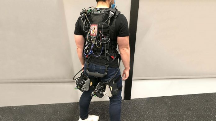 Scientists create exosuits that could help with awkward lifts