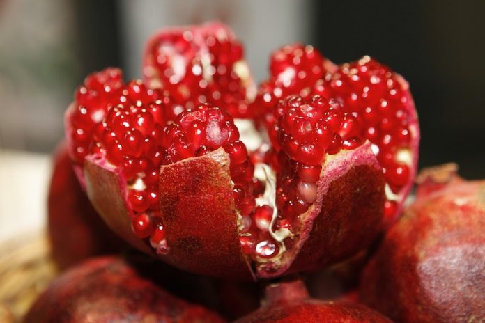 Pomegranate may help you prevent cancer