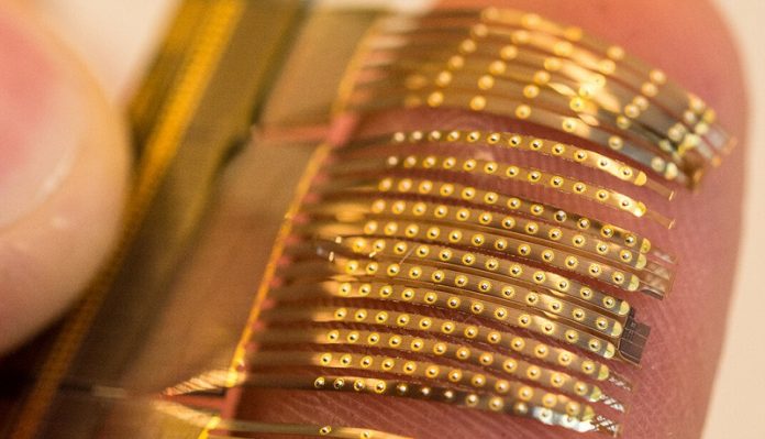 This artificial skin could give robots a sense of touch like humans