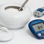 Cholesterol and blood sugar levels at age 35 may affect Alzheimer’s risk