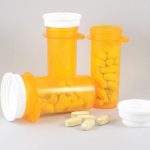 This pain reliever may increase your risk of hip fracture