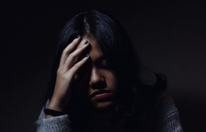 Why do embarrassing memories seem to surface at night?