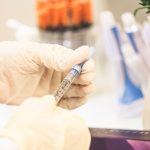 Flu shot reduces death risk in people with heart failure