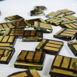 Scientists see crystals perform their dance moves in 2D perovskites