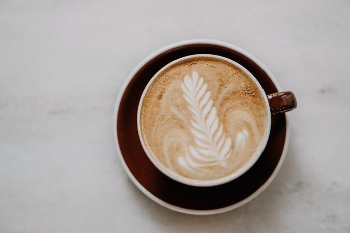 Coffee and tea can boost physical vitality in older people