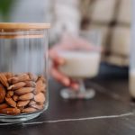 Adding almonds into your diet can help you lose weight