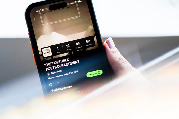 Can ‘pre-saving’ Taylor Swift’s new album help speed its delivery on launch day