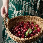 Can people with diabetes eat fruit safely?