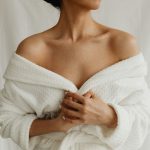 Will my boobs sag if I don’t wear a bra? And five other common questions about breasts and bras