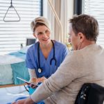 Quick talks between doctors may help people with diabetes stay healthier