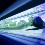 Experts call for a UK ban on commercial sunbeds to protect young people from skin cancer