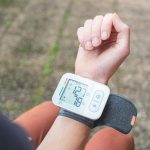 Can smartwatch monitor your blood pressure?