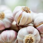 Garlic could help lower high blood pressure and protect artery health