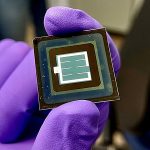 Scientists develop fast new method to mass-produce high-efficiency solar panels