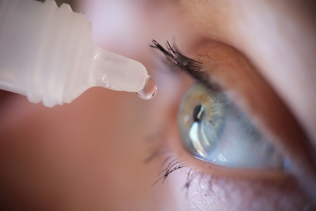 0-Your_Dry_Eyes_Could_Be_Warning_You_About_an_Autoimmune_Disease_Study_Finds